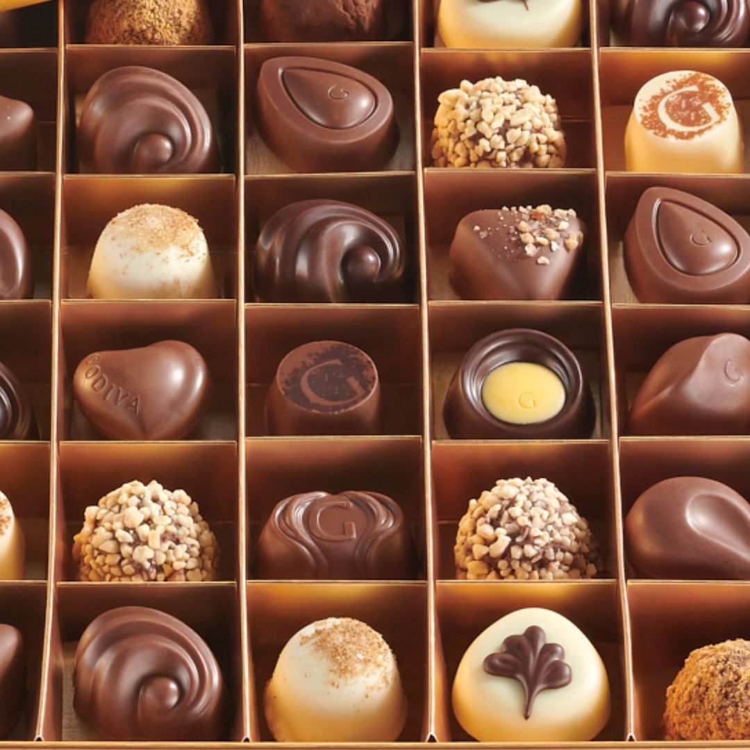 Assorted Praline Chocolate | Special Event Munching | Godiva UAE ...